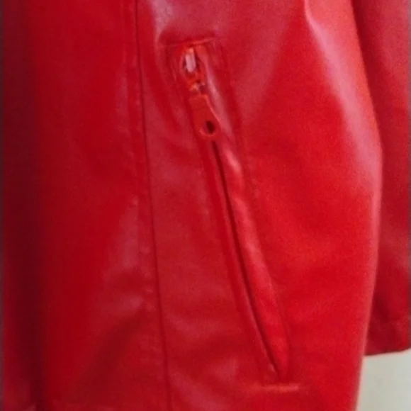 White Stag Ladies Plus Faux Red Leather Coat Sz. 2X - Picture 7 of 10